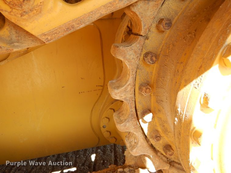 image for item DG7167 1998 Caterpillar D6M LGP  pipelayer