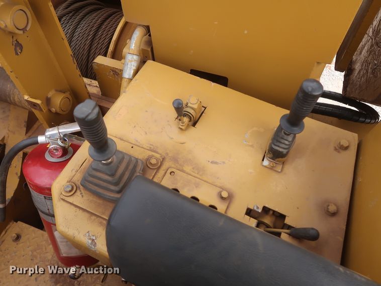 image for item DG7168 1981 Caterpillar D8K  pipelayer