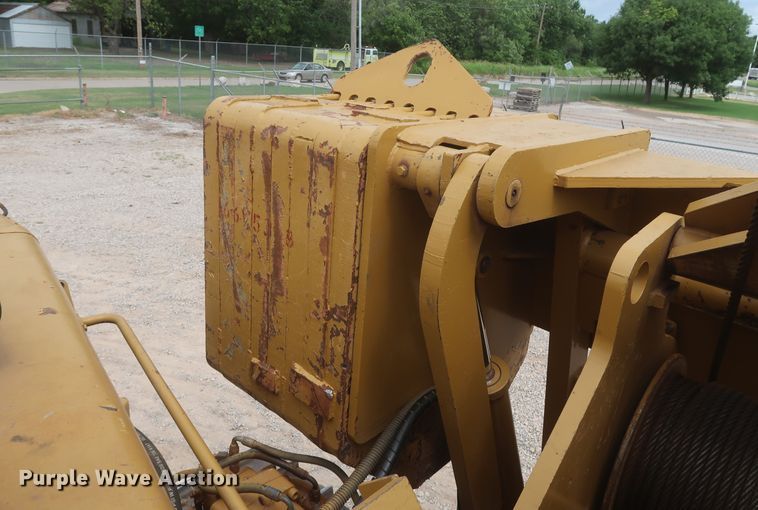 image for item DG7168 1981 Caterpillar D8K  pipelayer