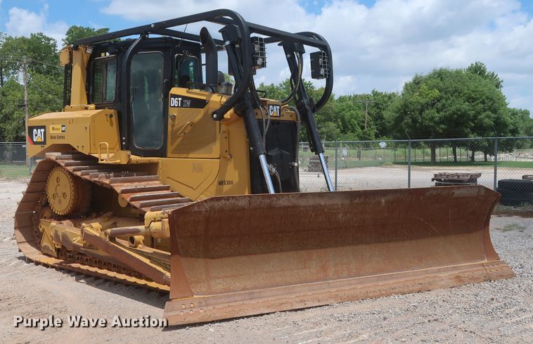 image for item DG7174 2018 Caterpillar D6T XW  dozer