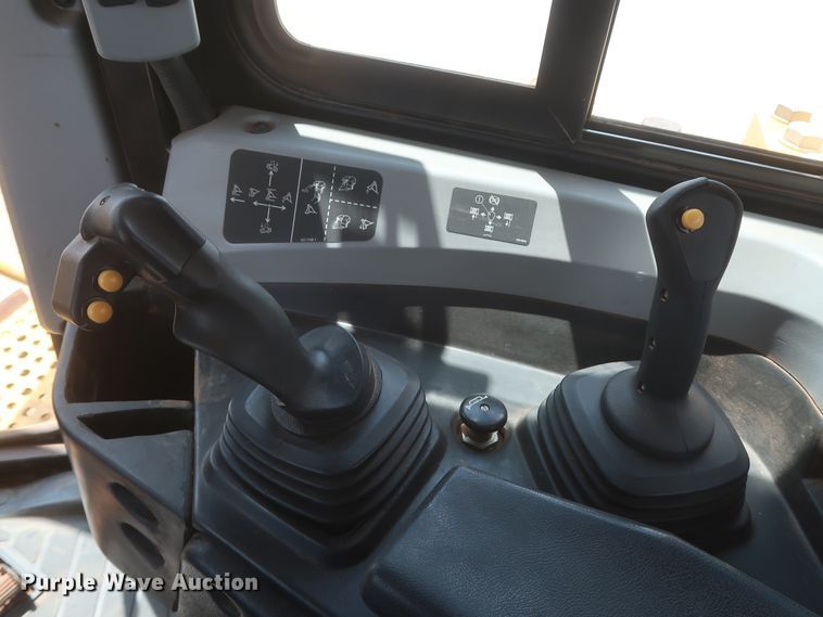 image for item DG7174 2018 Caterpillar D6T XW  dozer