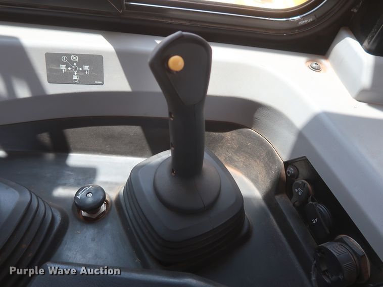 image for item DG7174 2018 Caterpillar D6T XW  dozer