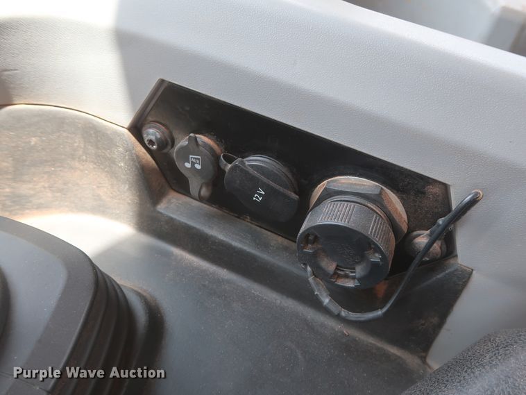 image for item DG7174 2018 Caterpillar D6T XW  dozer