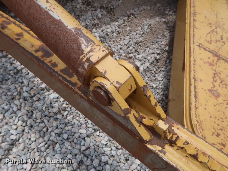 image for item DG7174 2018 Caterpillar D6T XW  dozer