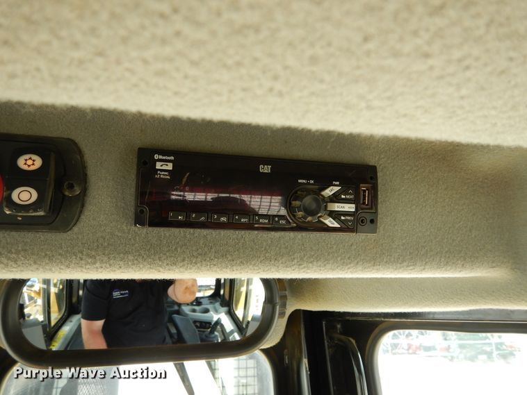 image for item DG7175 2018 Caterpillar D6T XL  dozer