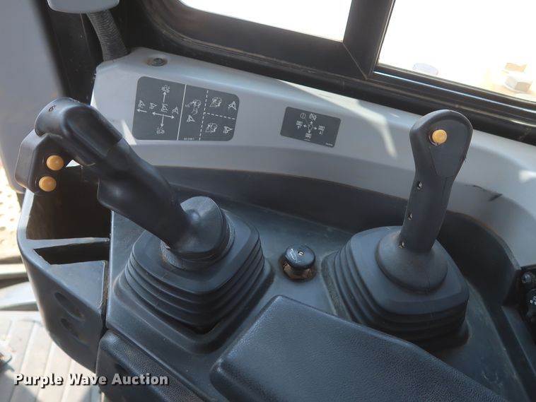 image for item DG7176 2018 Caterpillar D6T XW  dozer