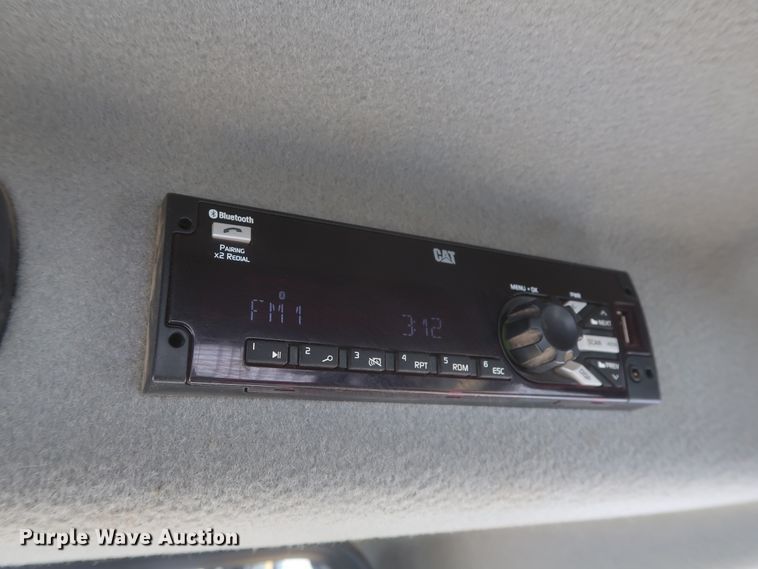 image for item DG7176 2018 Caterpillar D6T XW  dozer