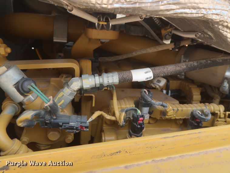 image for item DG7176 2018 Caterpillar D6T XW  dozer
