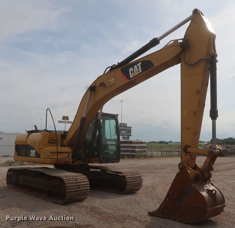 image for item DG7181 2011 Caterpillar 320DL  excavator