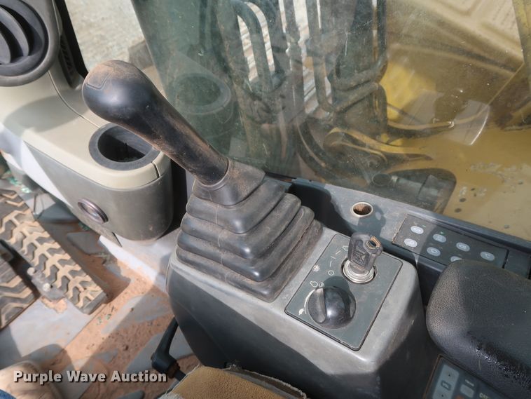 image for item DG7181 2011 Caterpillar 320DL  excavator