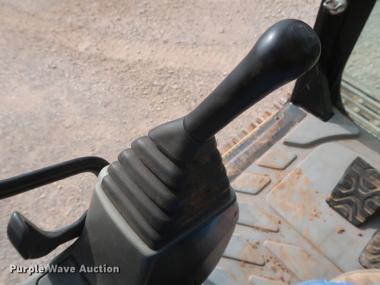 image for item DG7181 2011 Caterpillar 320DL  excavator