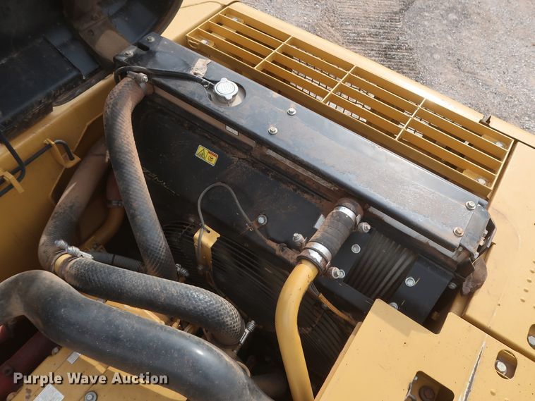 image for item DG7181 2011 Caterpillar 320DL  excavator