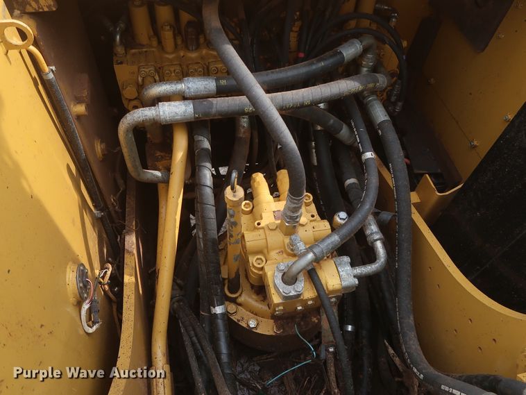 image for item DG7181 2011 Caterpillar 320DL  excavator