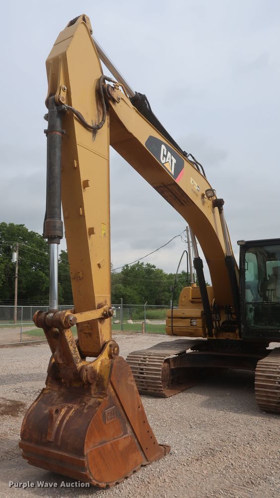image for item DG7181 2011 Caterpillar 320DL  excavator