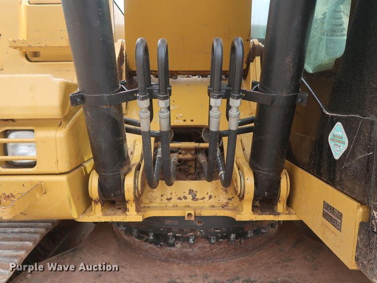 image for item DG7181 2011 Caterpillar 320DL  excavator