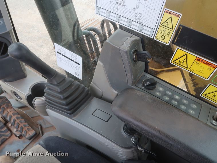 image for item DG7182 2013 Caterpillar 320EL  excavator
