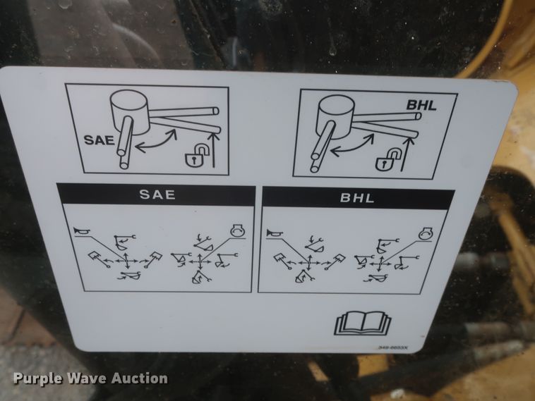 image for item DG7182 2013 Caterpillar 320EL  excavator