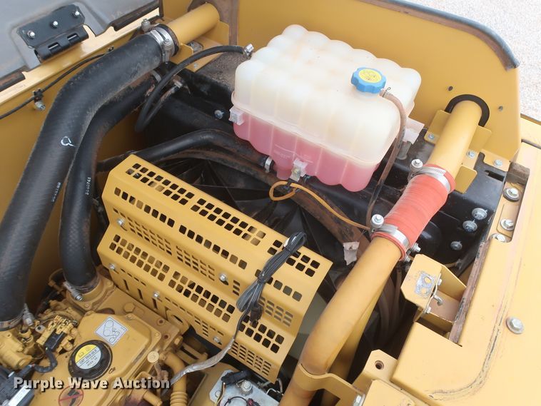 image for item DG7182 2013 Caterpillar 320EL  excavator