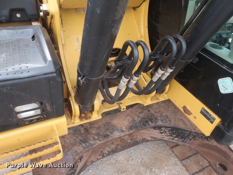 image for item DG7182 2013 Caterpillar 320EL  excavator