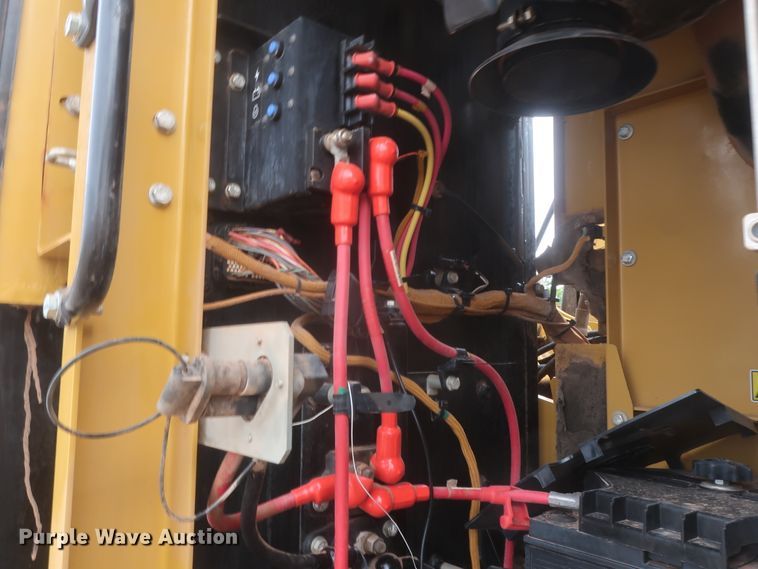 image for item DG7182 2013 Caterpillar 320EL  excavator