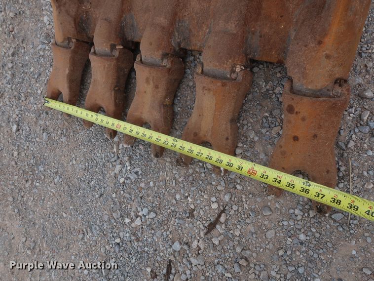 image for item DG7182 2013 Caterpillar 320EL  excavator