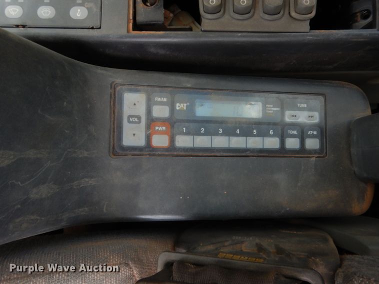 image for item DG7183 2011 Caterpillar 320DL  excavator