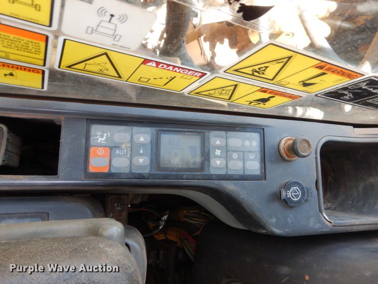 image for item DG7183 2011 Caterpillar 320DL  excavator