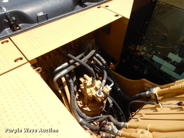 image for item DG7183 2011 Caterpillar 320DL  excavator