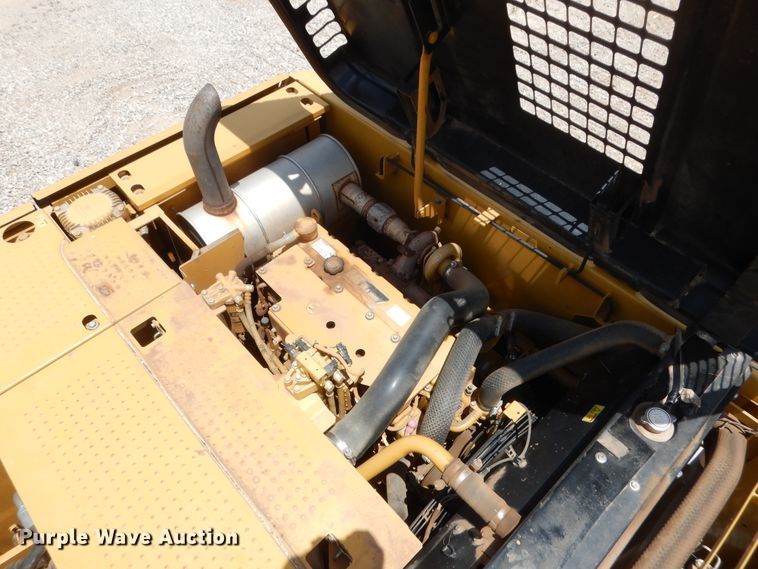 image for item DG7183 2011 Caterpillar 320DL  excavator