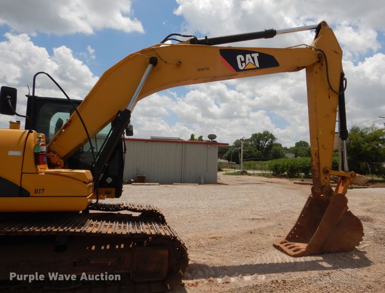 image for item DG7183 2011 Caterpillar 320DL  excavator