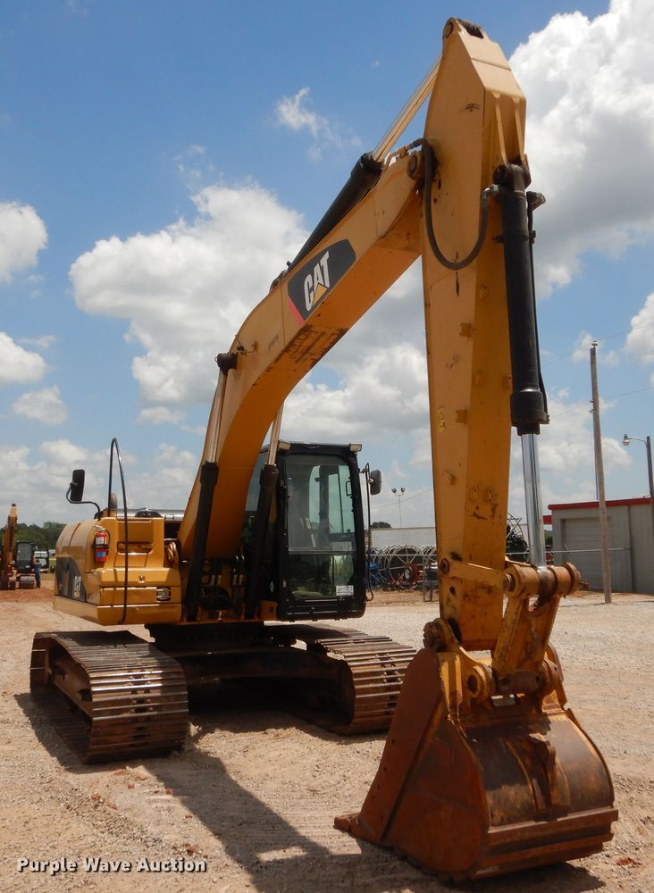 image for item DG7183 2011 Caterpillar 320DL  excavator