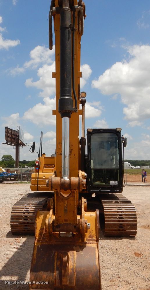 image for item DG7183 2011 Caterpillar 320DL  excavator