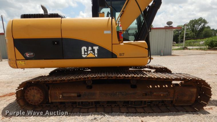 image for item DG7183 2011 Caterpillar 320DL  excavator