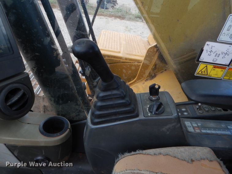 image for item DG7184 2012 Caterpillar 320DL  excavator