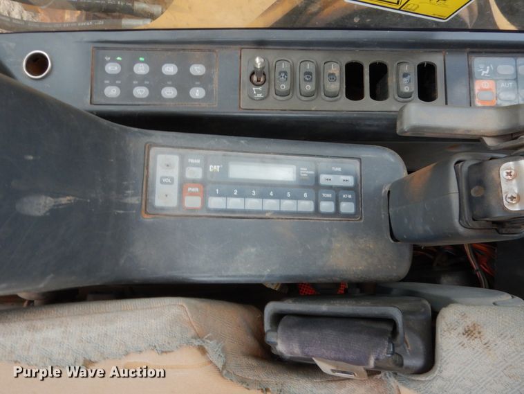 image for item DG7184 2012 Caterpillar 320DL  excavator