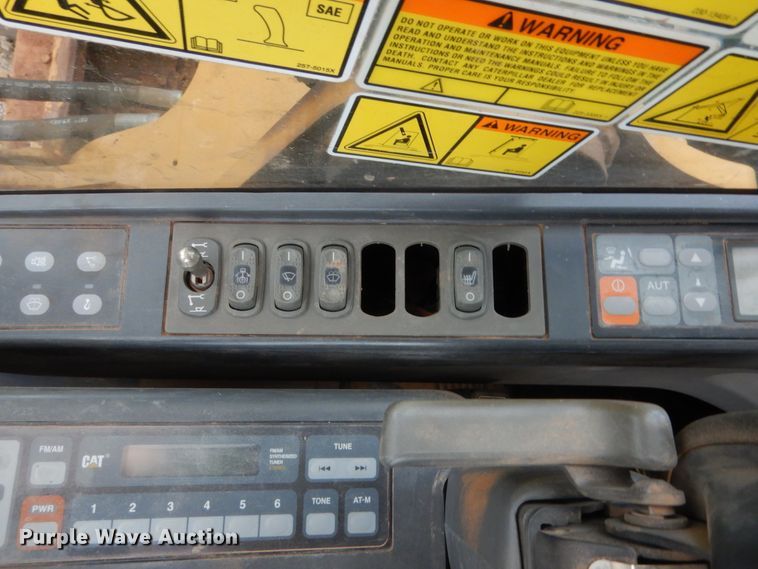 image for item DG7184 2012 Caterpillar 320DL  excavator