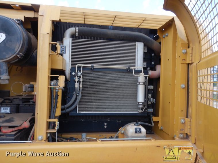 image for item DG7184 2012 Caterpillar 320DL  excavator