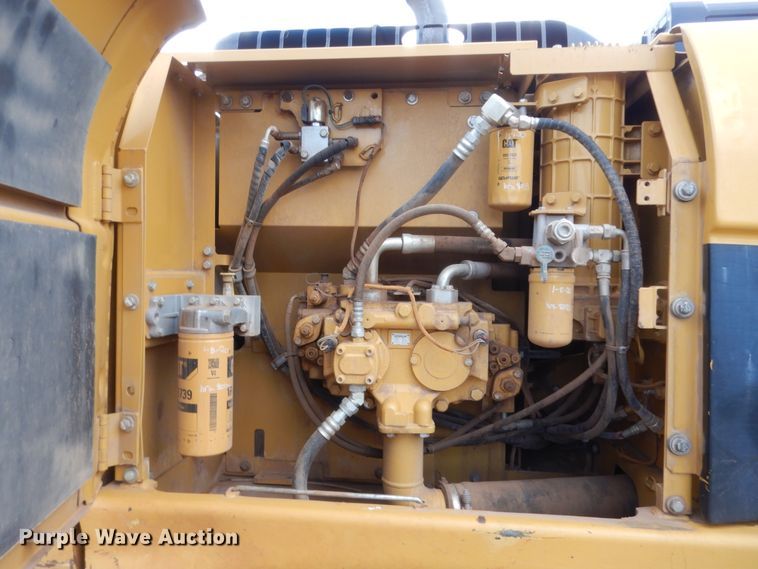 image for item DG7184 2012 Caterpillar 320DL  excavator