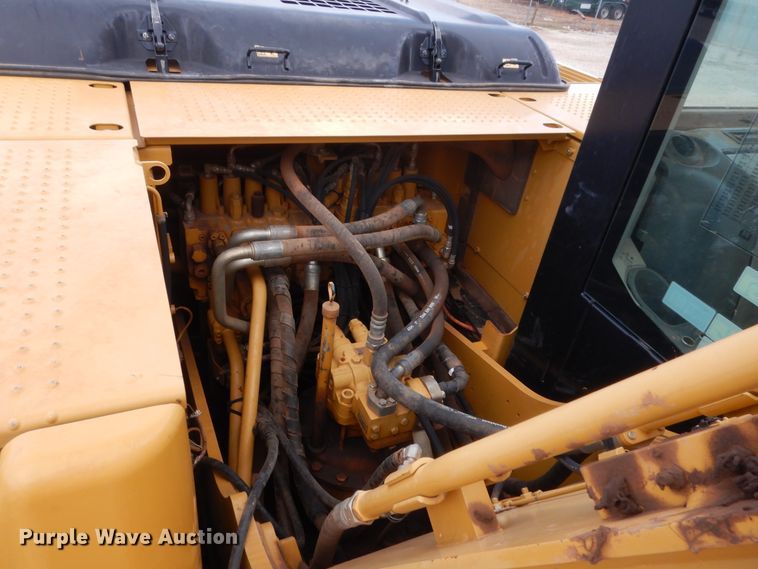 image for item DG7184 2012 Caterpillar 320DL  excavator