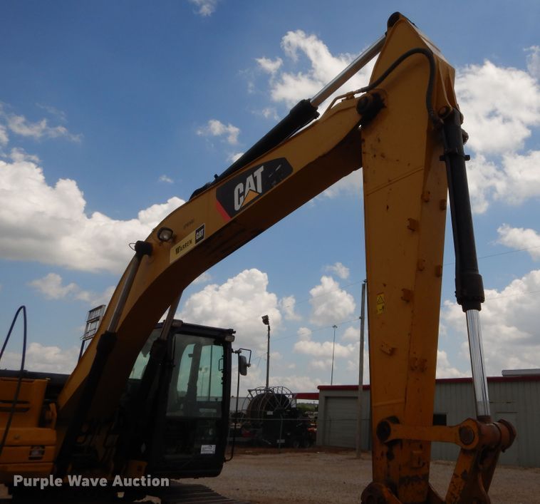 image for item DG7184 2012 Caterpillar 320DL  excavator