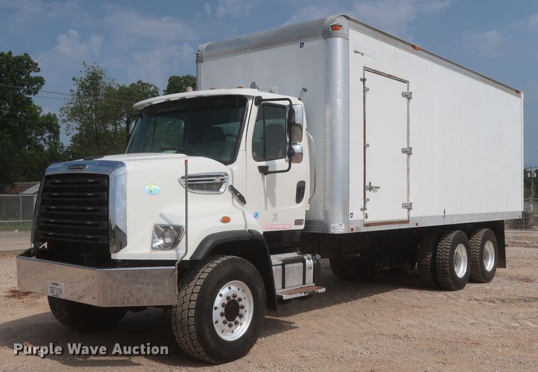 image for item DG7195 2014 Freightliner 108SD  box truck with Ditch Witch mud mixing system