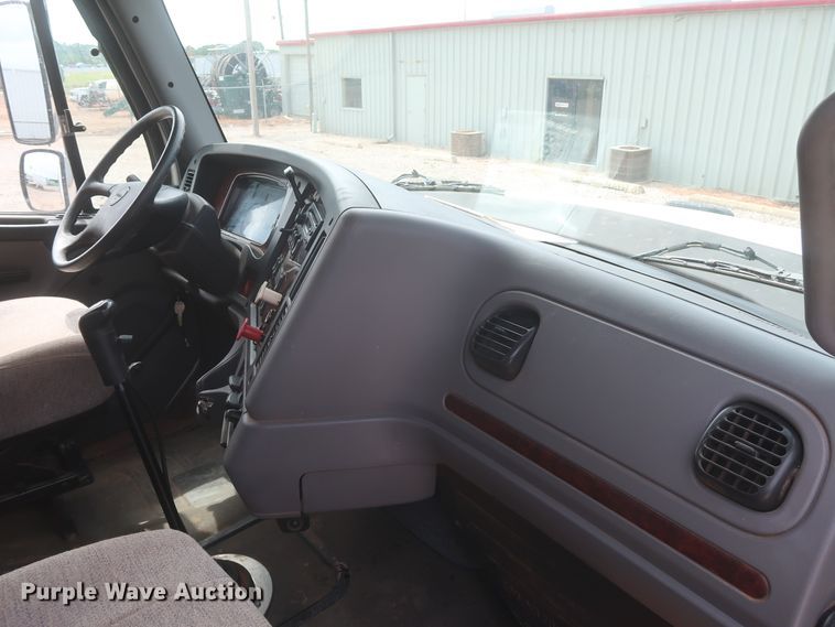 image for item DG7195 2014 Freightliner 108SD  box truck with Ditch Witch mud mixing system