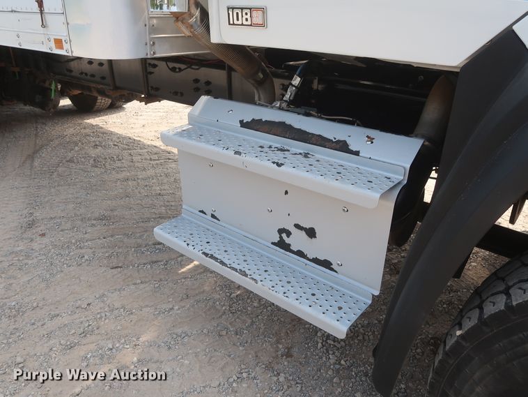 image for item DG7195 2014 Freightliner 108SD  box truck with Ditch Witch mud mixing system