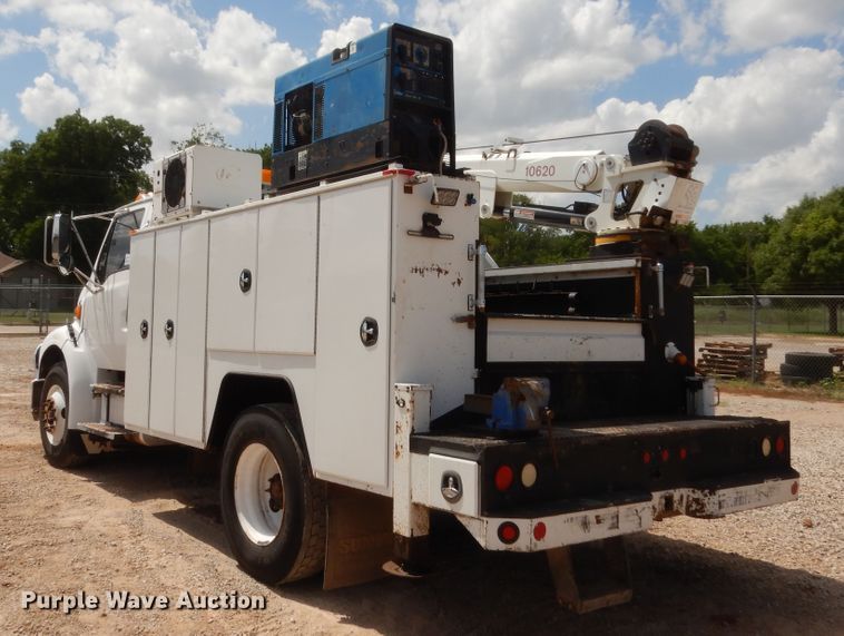 image for item DG7196 2009 Sterling Acterra  service truck with crane