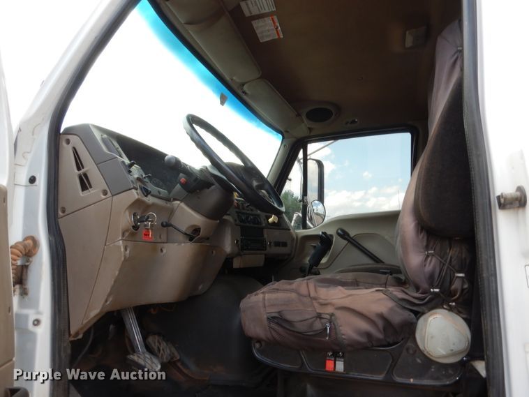 image for item DG7196 2009 Sterling Acterra  service truck with crane