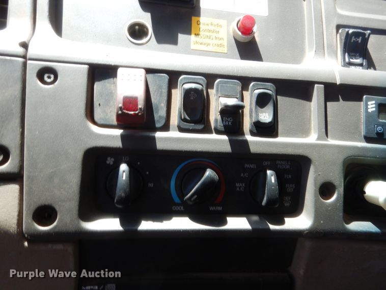 image for item DG7196 2009 Sterling Acterra  service truck with crane