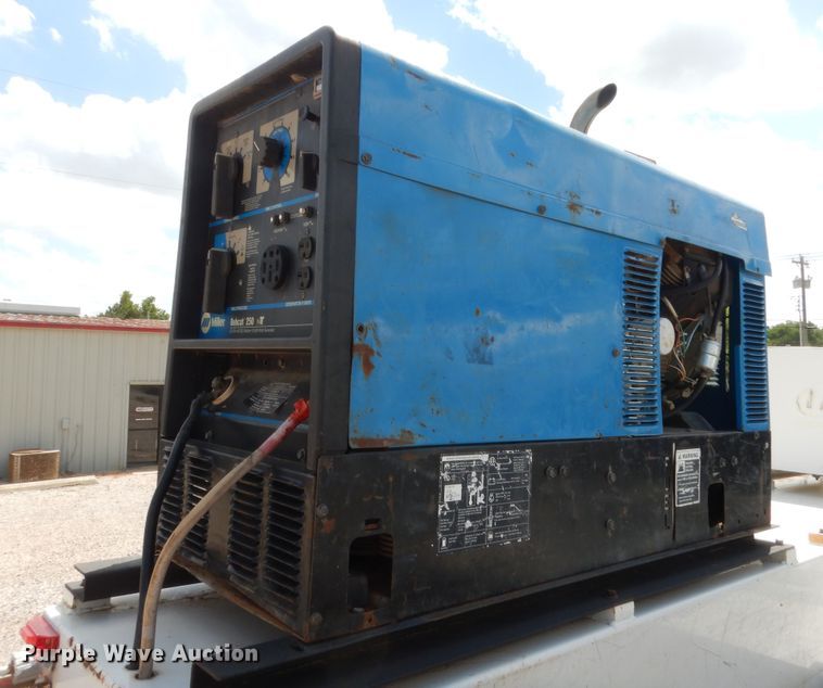 image for item DG7196 2009 Sterling Acterra  service truck with crane