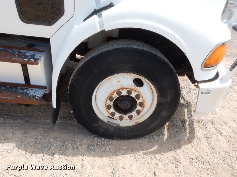 image for item DG7196 2009 Sterling Acterra  service truck with crane