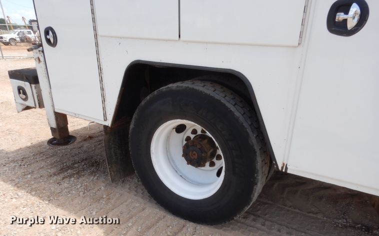 image for item DG7196 2009 Sterling Acterra  service truck with crane