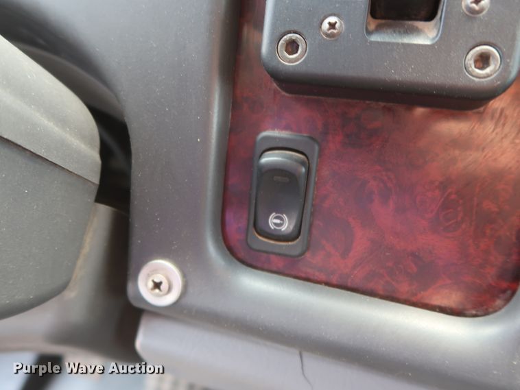 image for item DG7197 2011 Freightliner Business Class M2  service truck with crane